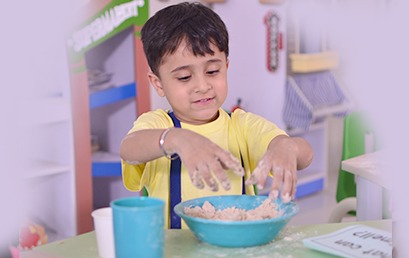 4 Great Life Lessons that Kids can Learn from the Kitchen